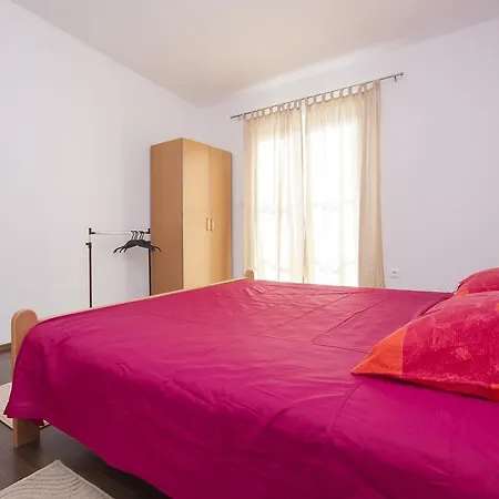 Grebastica 13978b Apartmán Kaprije